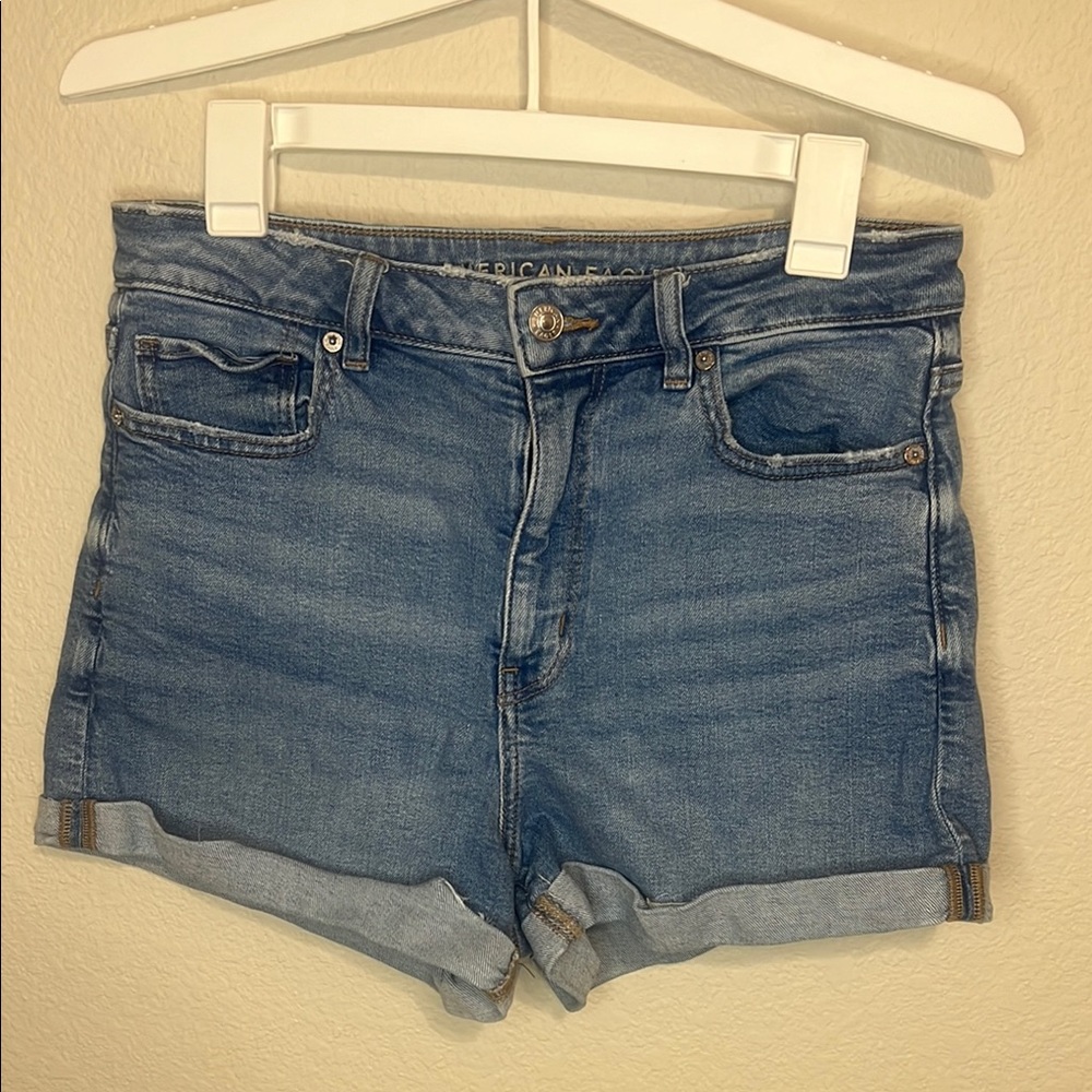 American Eagle Outfitters Women's Blue Denim Shorts